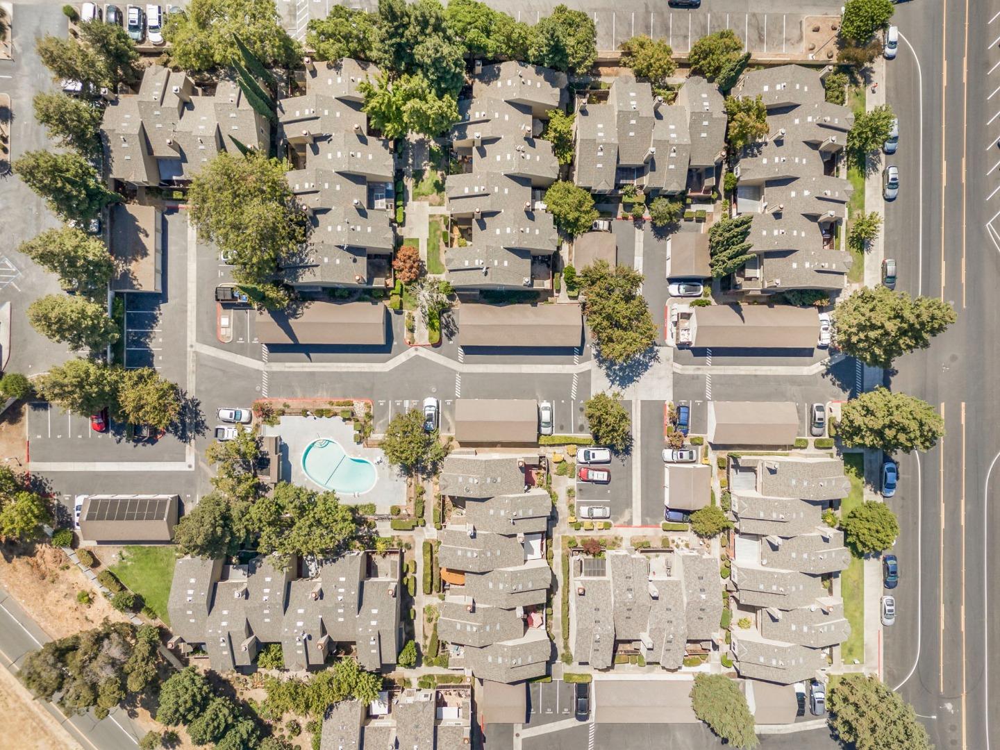 Detail Gallery Image 27 of 33 For 361 Caribe Way, San Jose,  CA 95133 - 2 Beds | 2/1 Baths