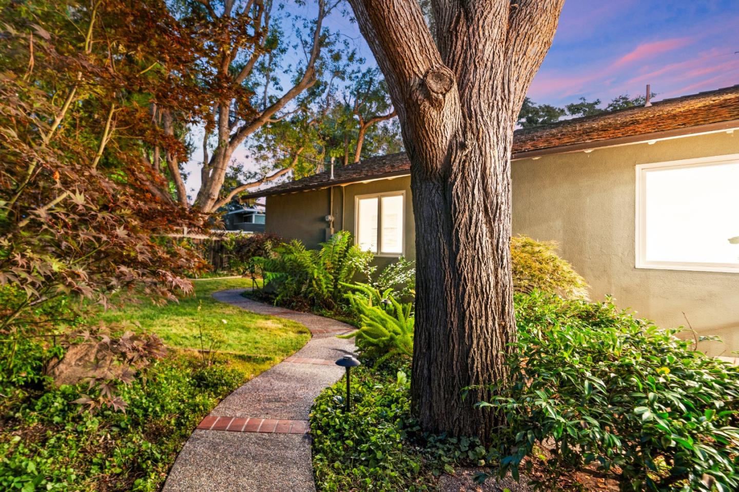 Detail Gallery Image 76 of 91 For 795 Stone Ln, Palo Alto,  CA 94303 - 3 Beds | 2 Baths