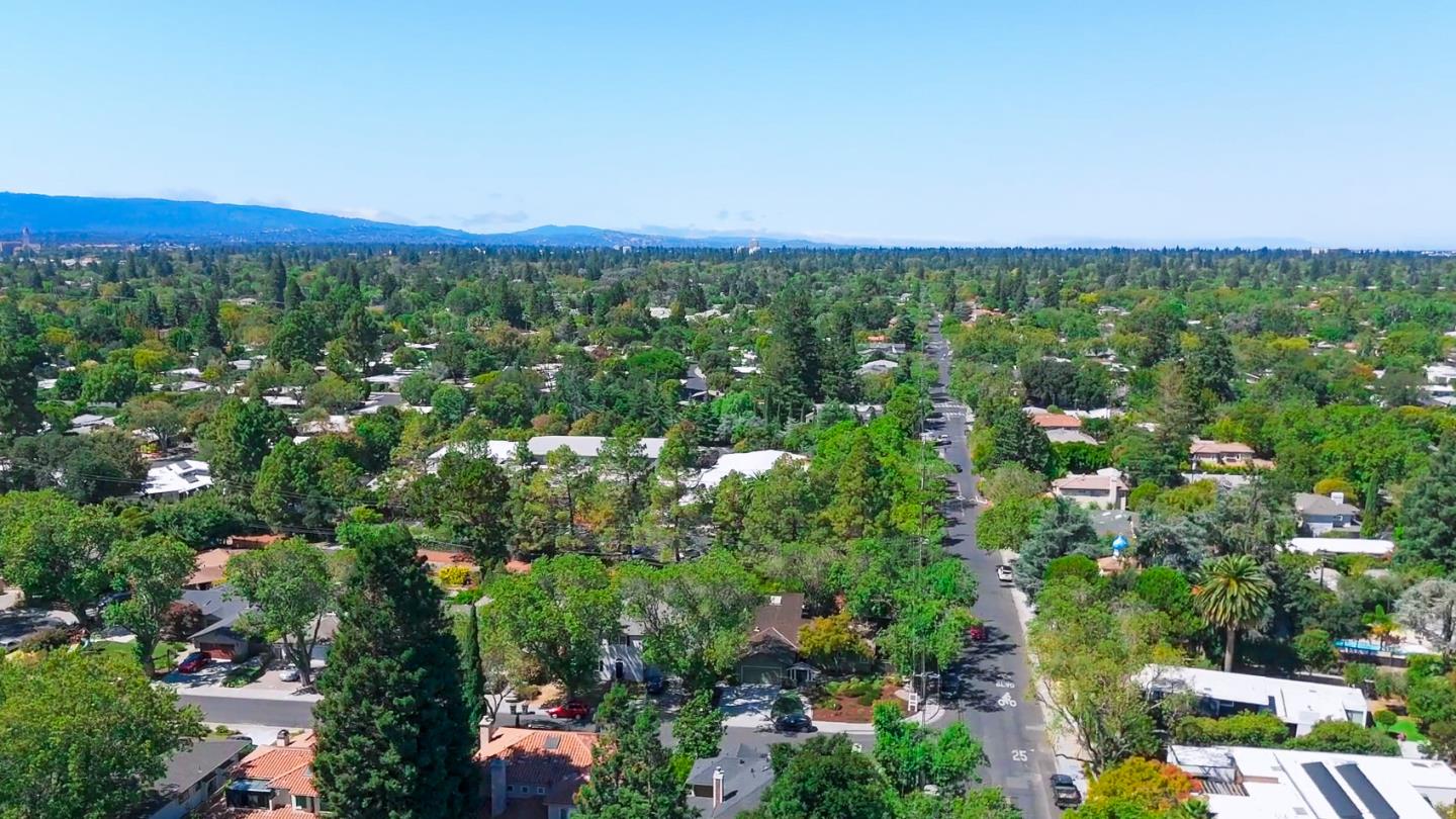 Detail Gallery Image 81 of 91 For 795 Stone Ln, Palo Alto,  CA 94303 - 3 Beds | 2 Baths