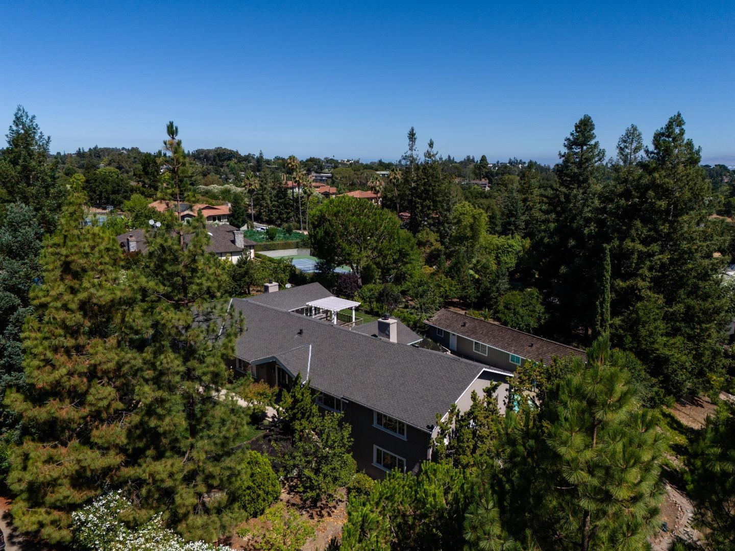 Detail Gallery Image 41 of 41 For 11610 Dawson Dr, Los Altos Hills,  CA 94024 - 6 Beds | 5 Baths