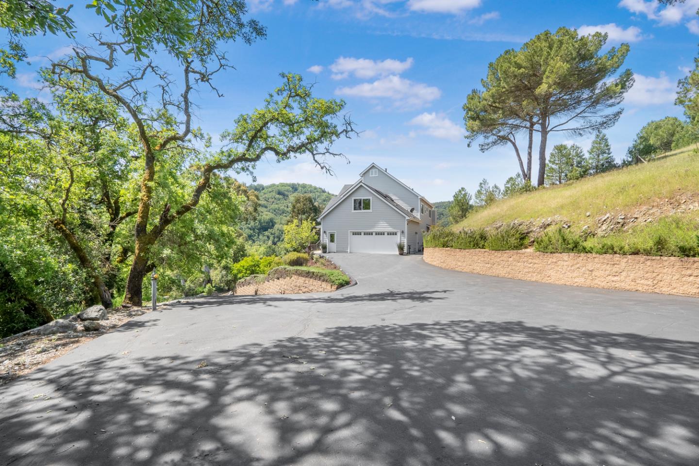 Detail Gallery Image 55 of 78 For 4995 Redwood Retreat, Gilroy,  CA 95020 - 4 Beds | 3 Baths