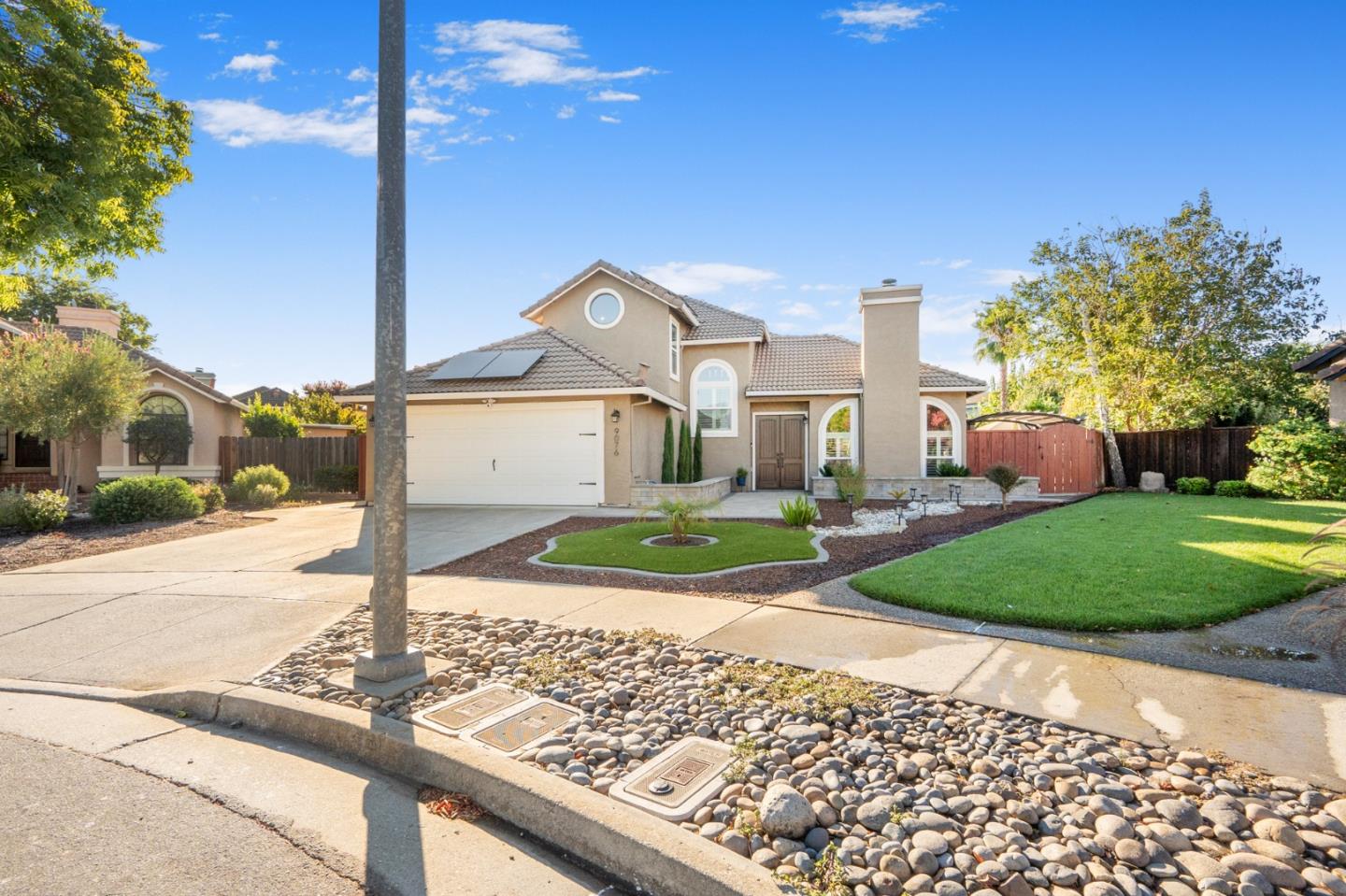 Detail Gallery Image 9 of 34 For 9076 San Juan Ct, Gilroy,  CA 95020 - 3 Beds | 2/1 Baths