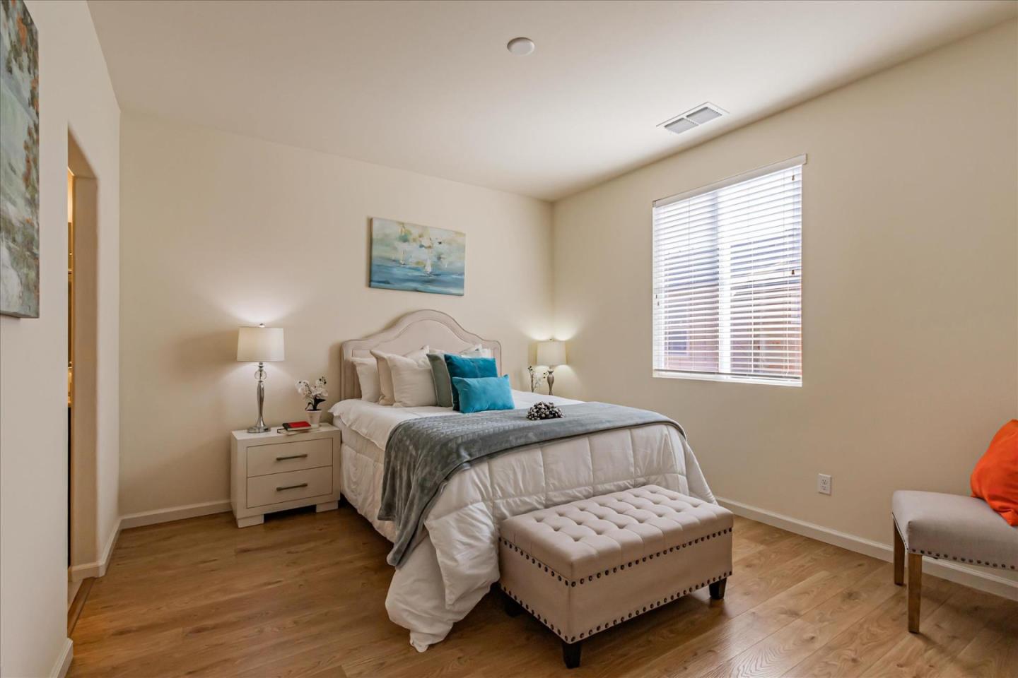 Detail Gallery Image 14 of 40 For 1350 Nestwood Way, Milpitas,  CA 95035 - 2 Beds | 2/1 Baths