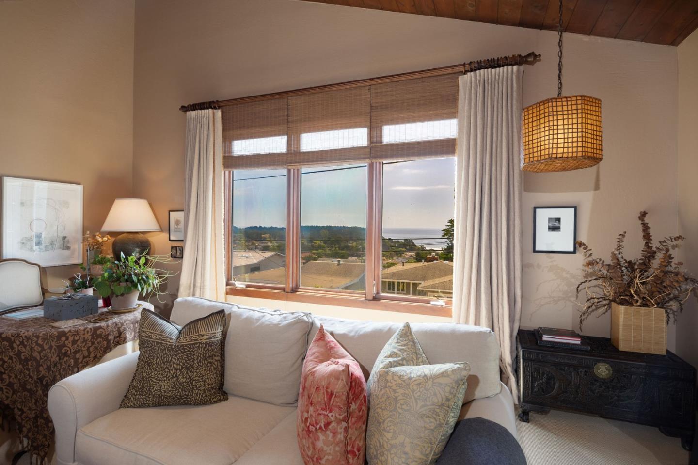 Detail Gallery Image 33 of 61 For 667 Kelmore St, Moss Beach,  CA 94038 - 4 Beds | 2 Baths