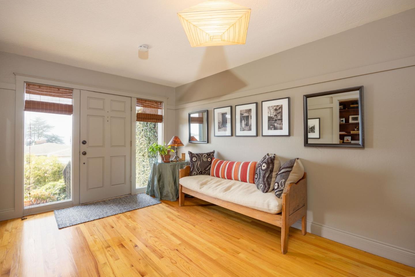 Detail Gallery Image 9 of 61 For 667 Kelmore St, Moss Beach,  CA 94038 - 4 Beds | 2 Baths