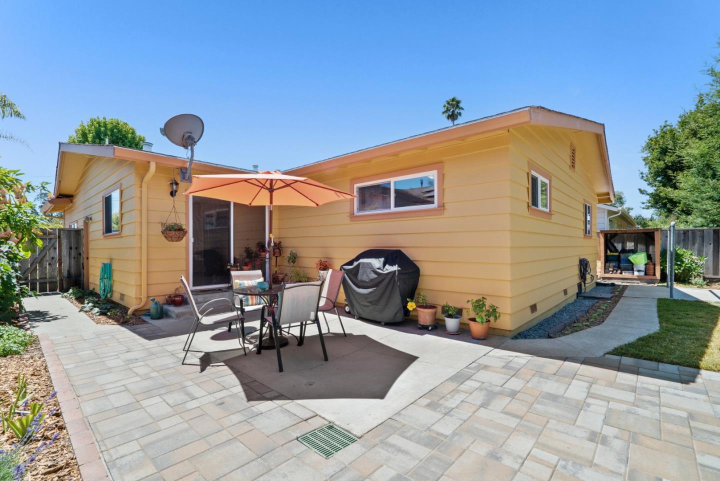 Detail Gallery Image 20 of 45 For 214 Nevada St, Santa Cruz,  CA 95060 - 3 Beds | 2 Baths