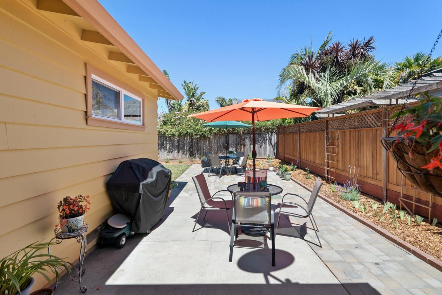 Detail Gallery Image 40 of 45 For 214 Nevada St, Santa Cruz,  CA 95060 - 3 Beds | 2 Baths