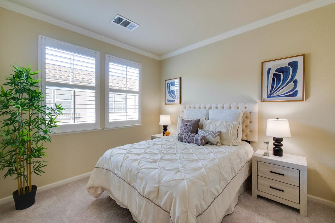 Detail Gallery Image 25 of 31 For 2194 Santoro Ln, San Jose,  CA 95124 - 2 Beds | 2 Baths