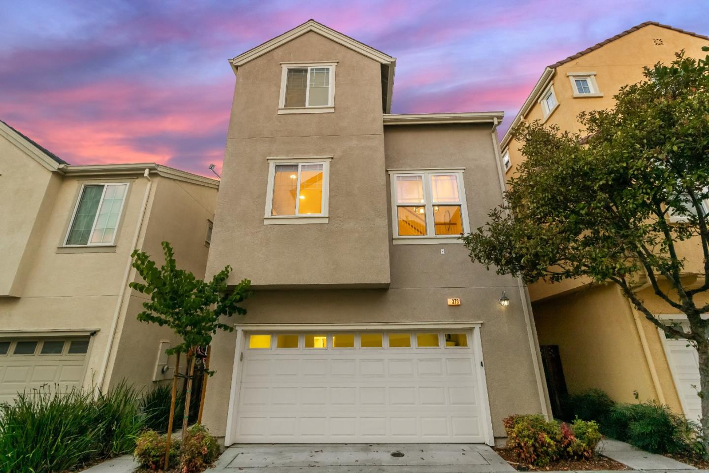 Detail Gallery Image 2 of 63 For 4373 Laird Cir, Santa Clara,  CA 95054 - 3 Beds | 3/1 Baths