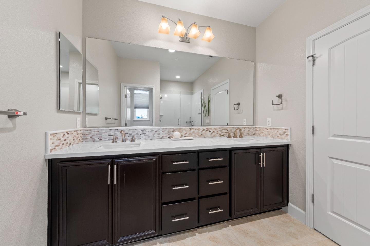 Detail Gallery Image 10 of 12 For 782 Bramble Ter, Sunnyvale,  CA 94086 - 4 Beds | 3/1 Baths