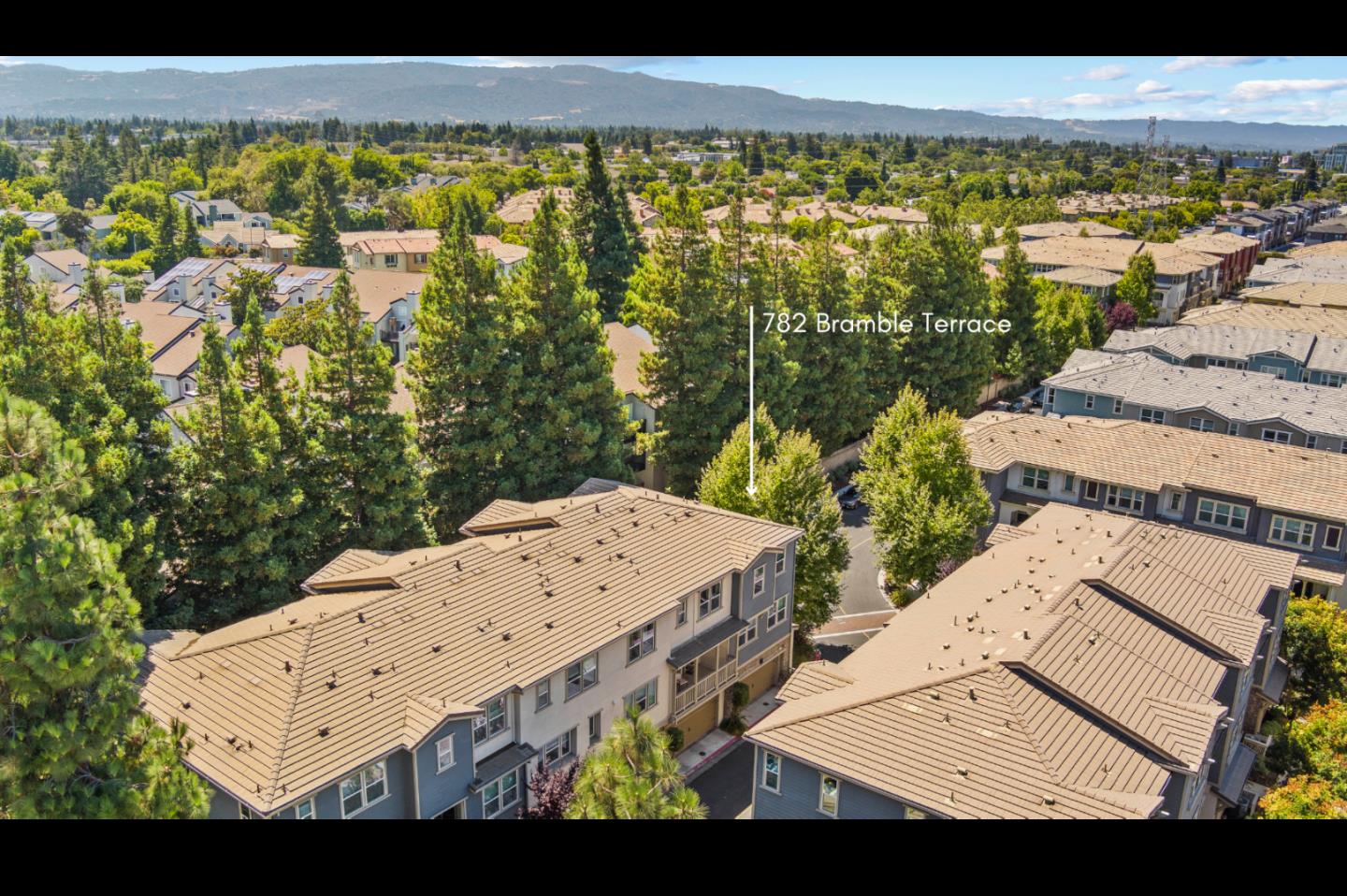 Detail Gallery Image 11 of 12 For 782 Bramble Ter, Sunnyvale,  CA 94086 - 4 Beds | 3/1 Baths