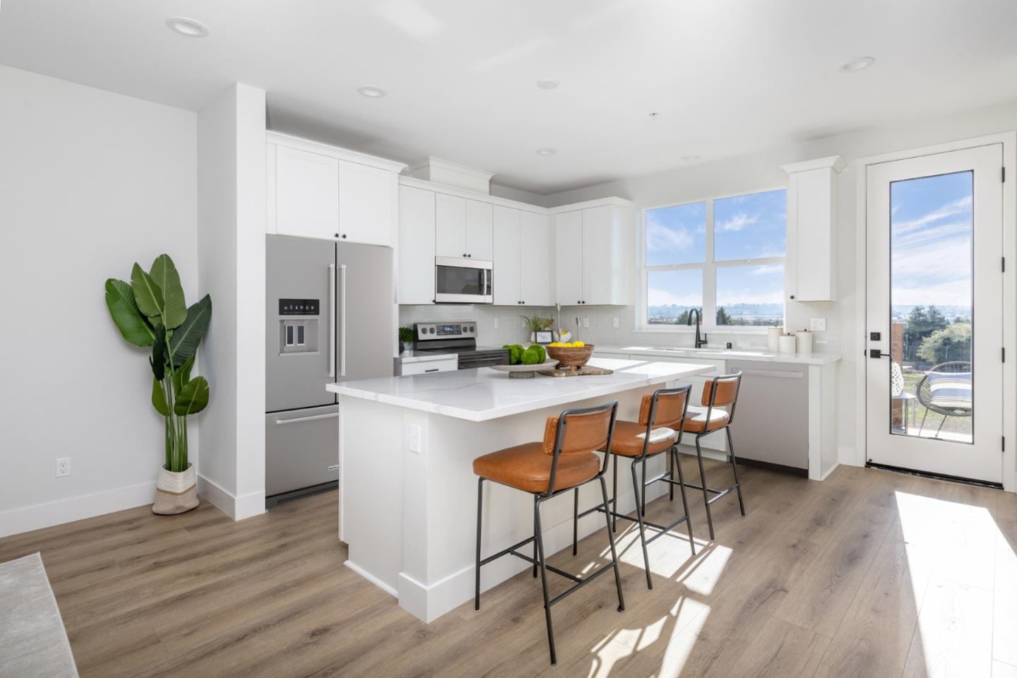 Detail Gallery Image 3 of 25 For 117 Skyline Vista Way, Watsonville,  CA 95076 - 3 Beds | 3/1 Baths