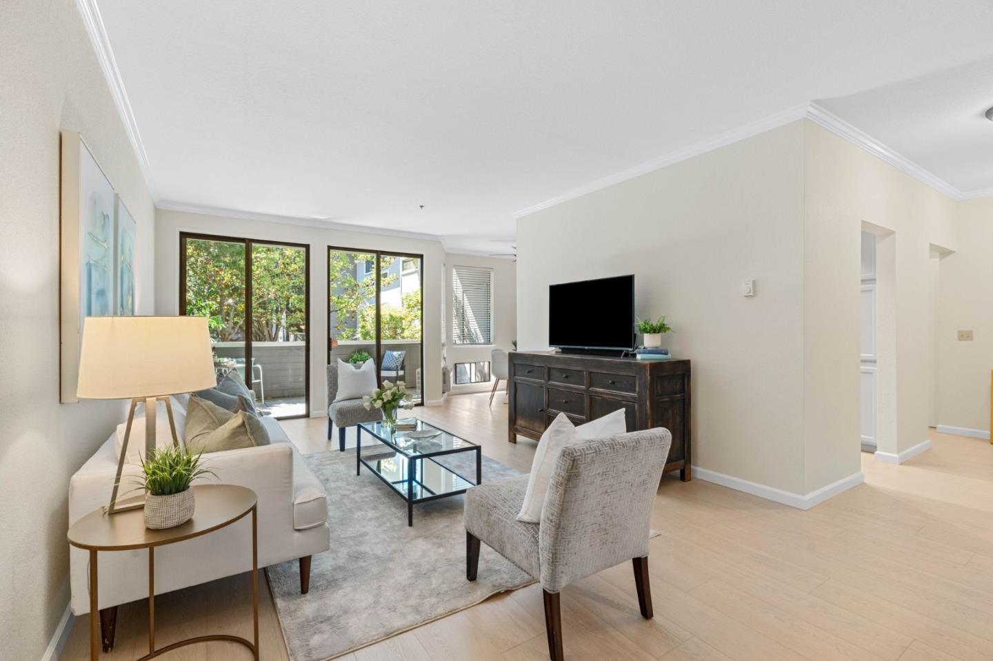 Detail Gallery Image 1 of 30 For 22330 Homestead Rd #107,  Cupertino,  CA 95014 - 2 Beds | 2 Baths