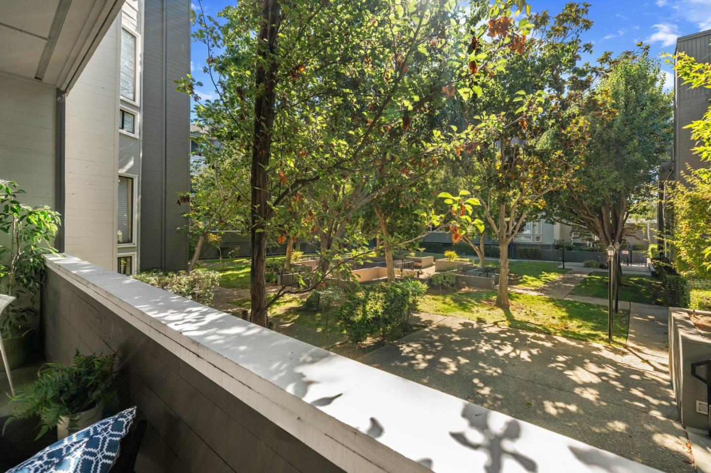 Detail Gallery Image 28 of 30 For 22330 Homestead Rd #107,  Cupertino,  CA 95014 - 2 Beds | 2 Baths