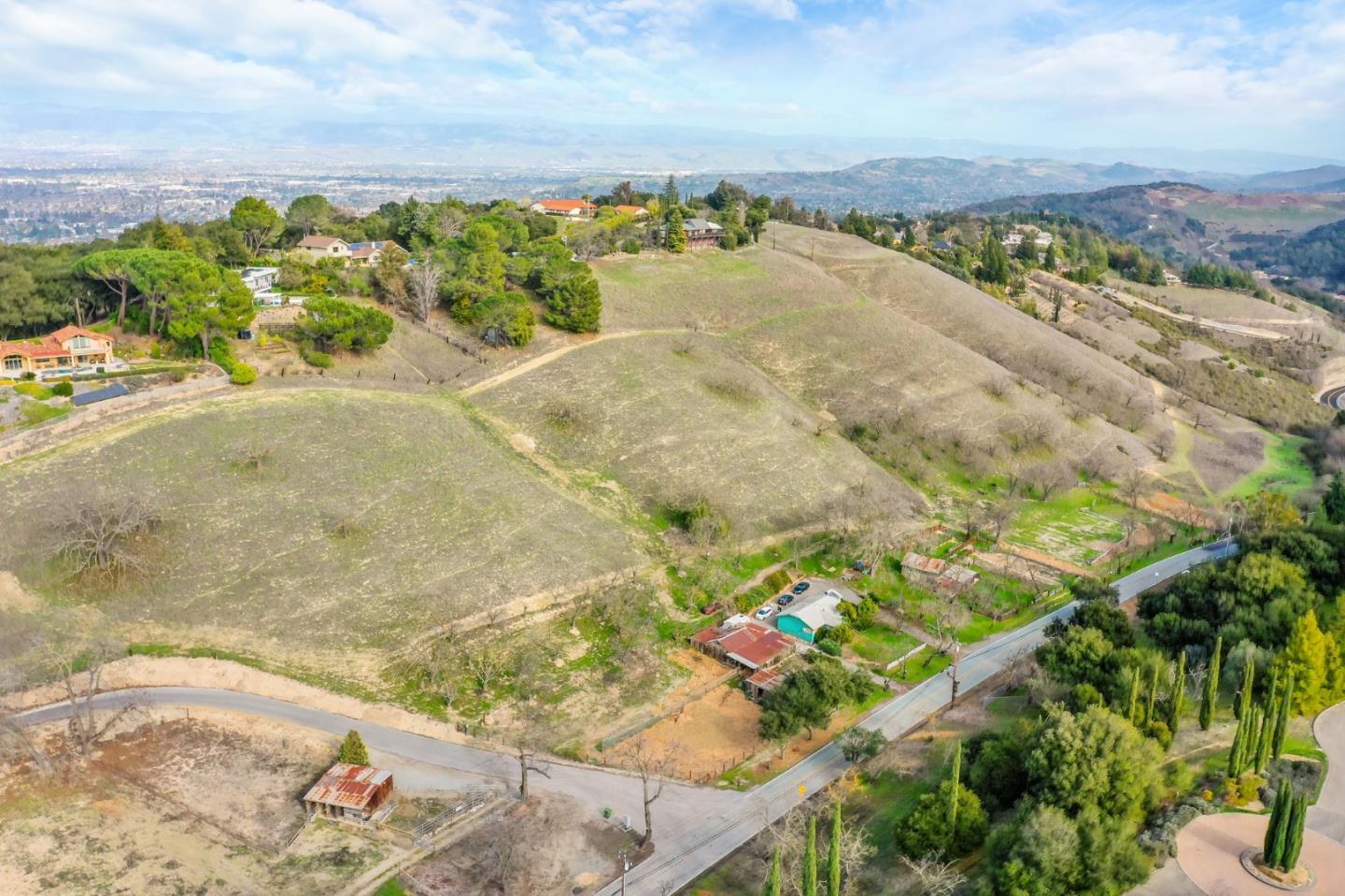 Detail Gallery Image 1 of 18 For 14915 Shannon Rd, Los Gatos,  CA 95032 - 3 Beds | 1 Baths