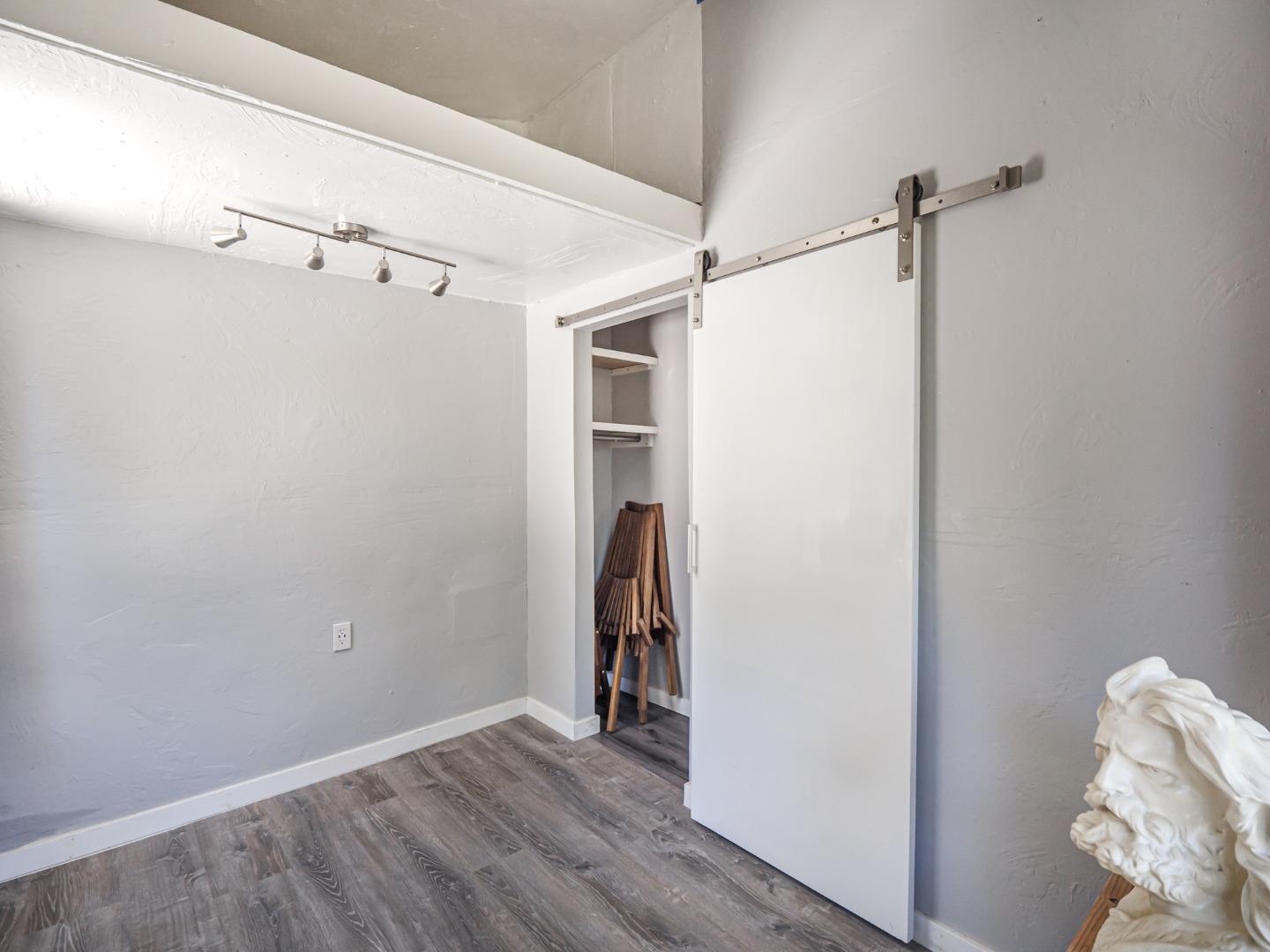 Detail Gallery Image 54 of 72 For 507 Market St, Santa Cruz,  CA 95060 - 1 Beds | 2 Baths