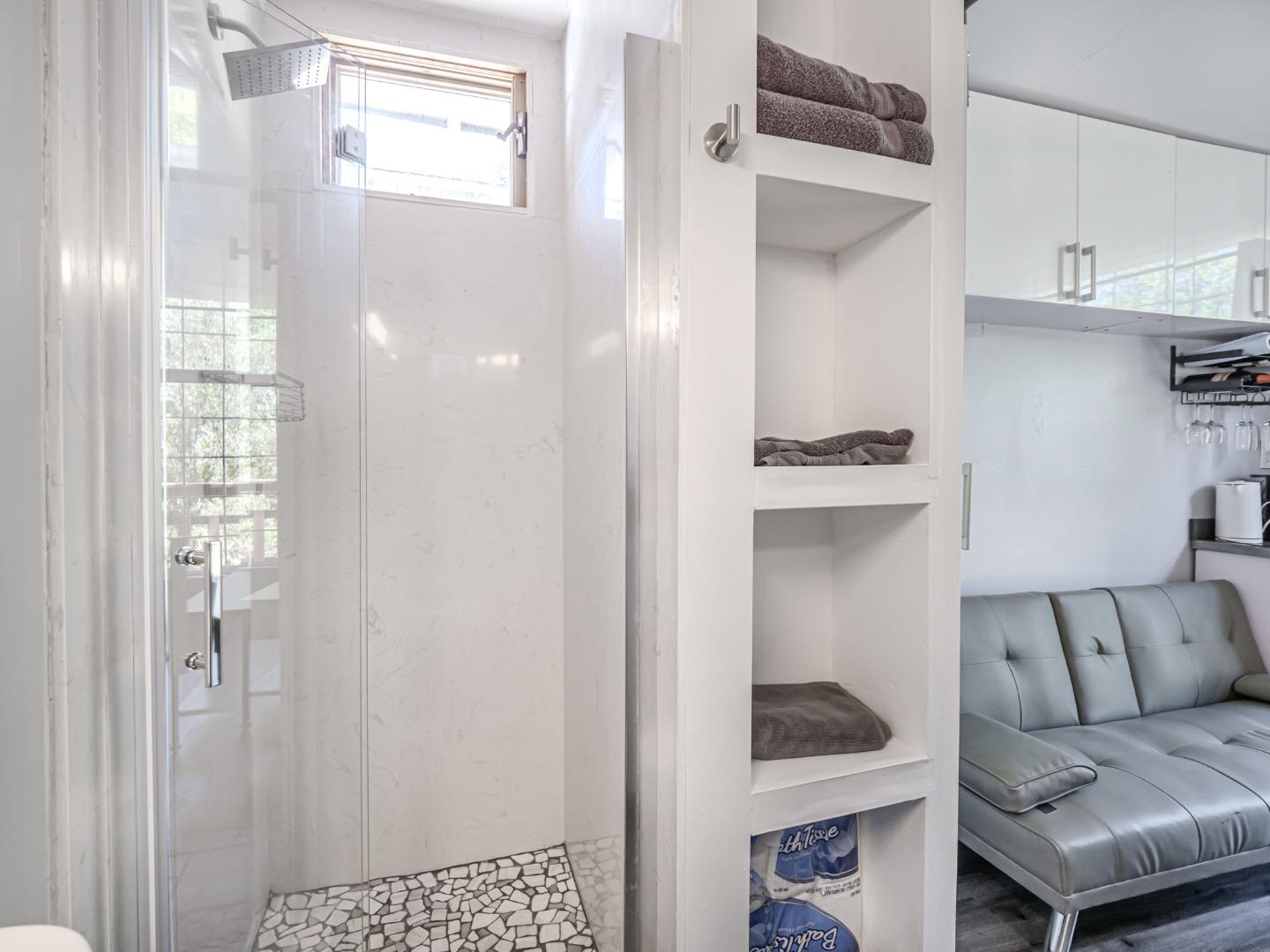 Detail Gallery Image 58 of 72 For 507 Market St, Santa Cruz,  CA 95060 - 1 Beds | 2 Baths