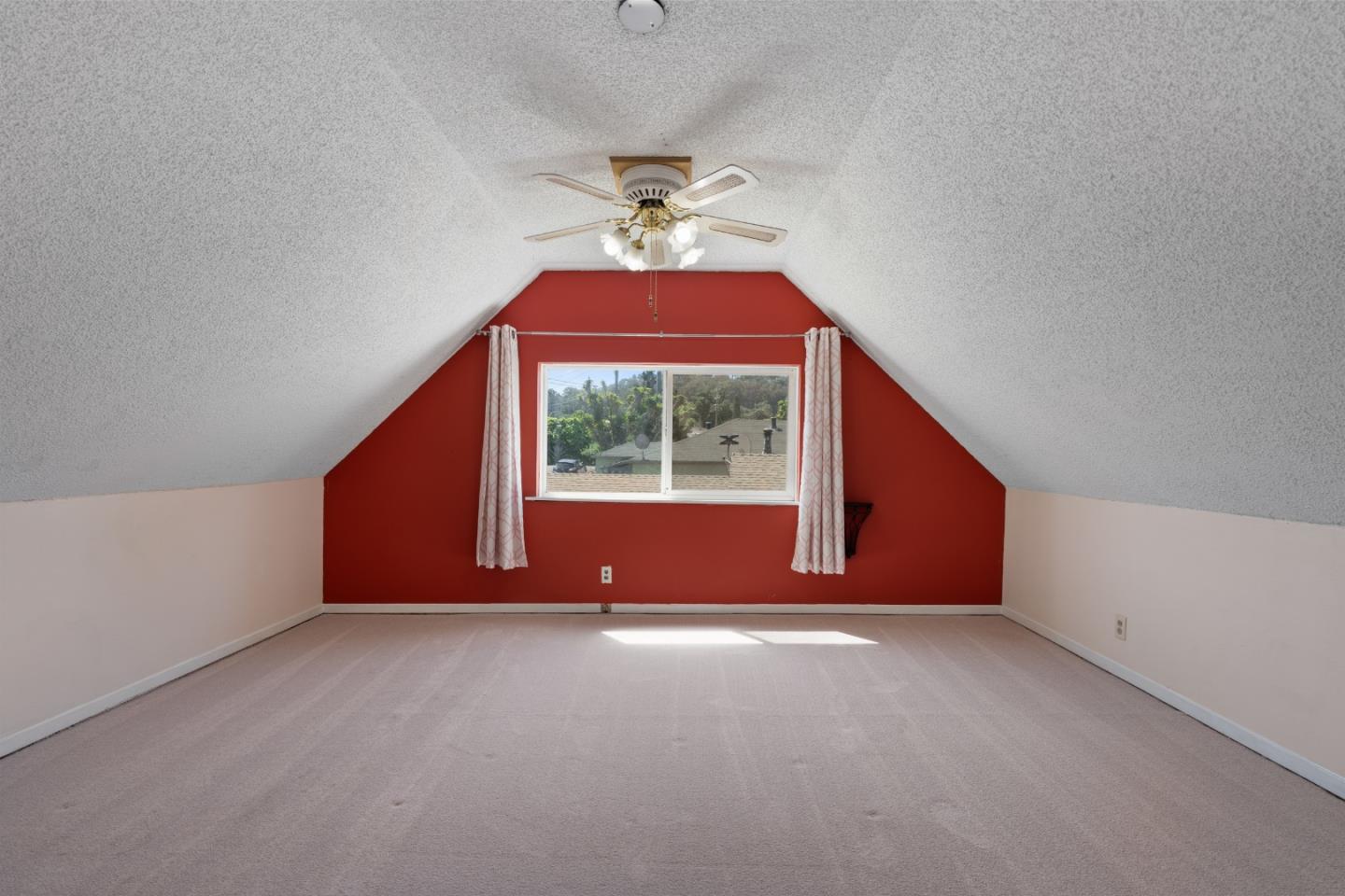 Detail Gallery Image 10 of 31 For 924 Smith Ave, Pinole,  CA 94564 - 2 Beds | 1 Baths