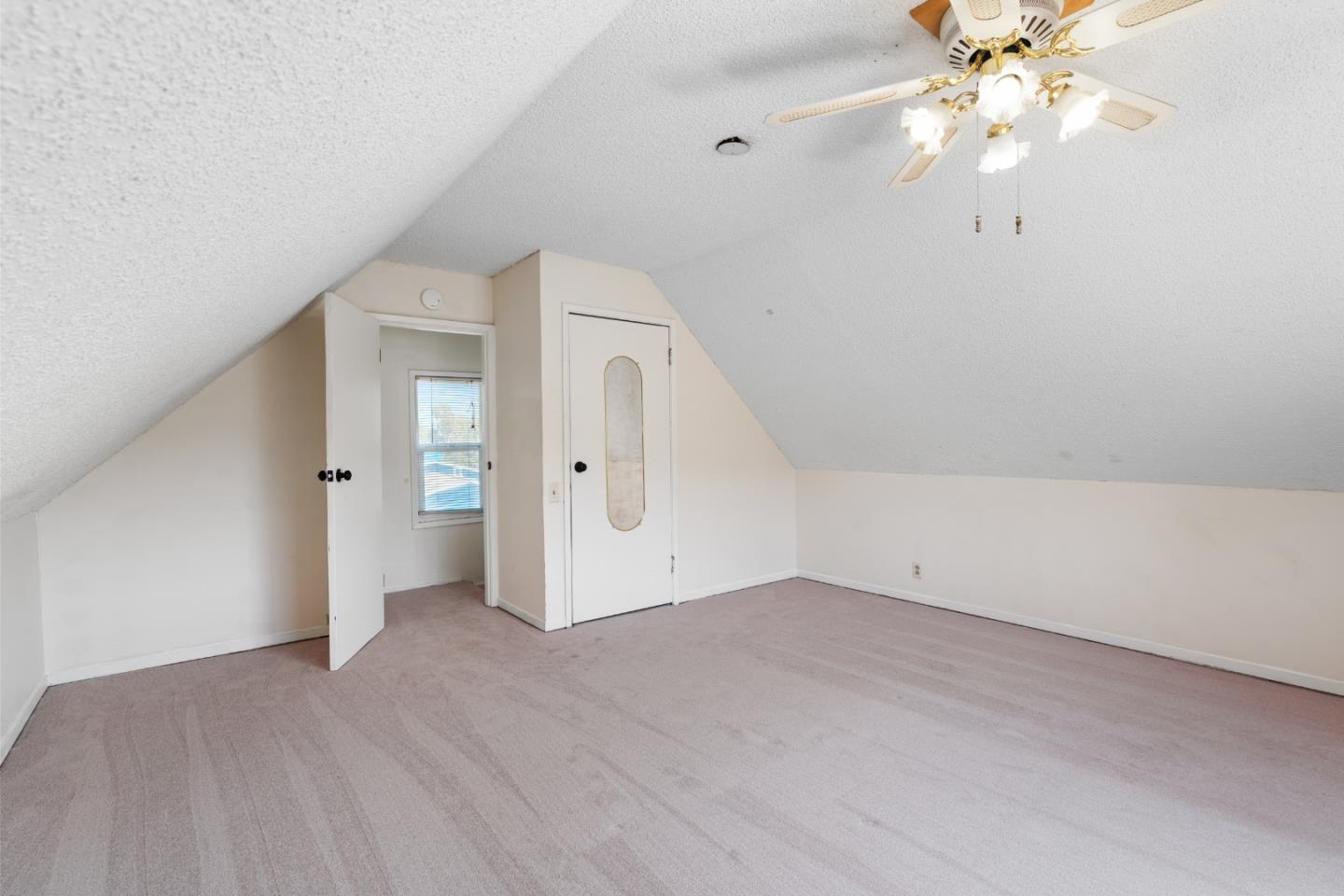 Detail Gallery Image 12 of 31 For 924 Smith Ave, Pinole,  CA 94564 - 2 Beds | 1 Baths