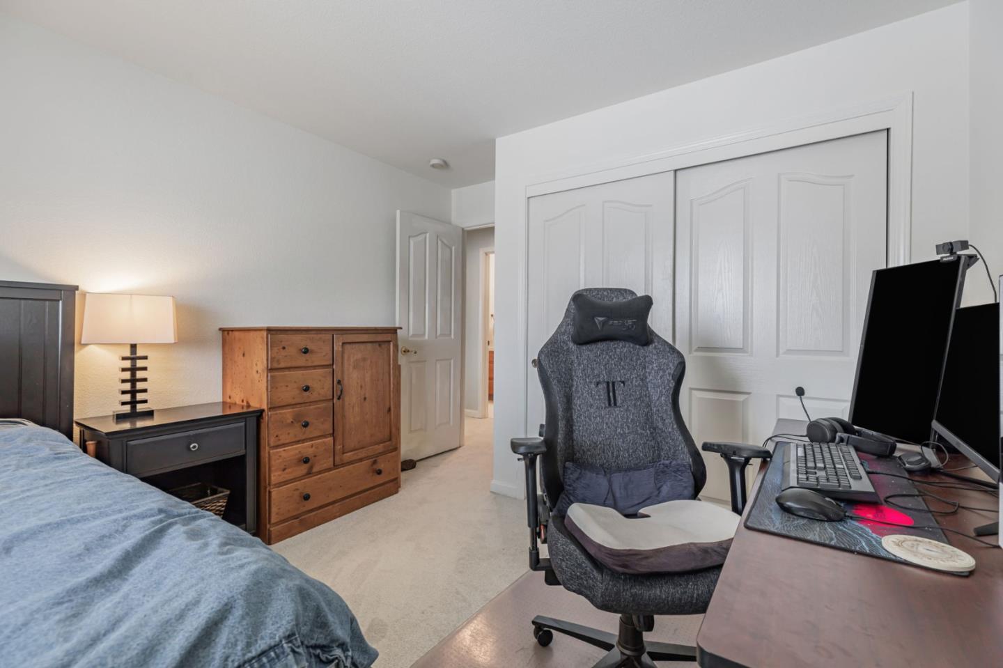 Detail Gallery Image 28 of 48 For 2181 Burlwood Dr, Hollister,  CA 95023 - 4 Beds | 2/1 Baths