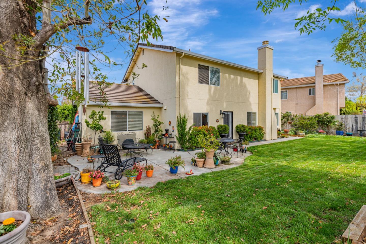Detail Gallery Image 42 of 48 For 2181 Burlwood Dr, Hollister,  CA 95023 - 4 Beds | 2/1 Baths