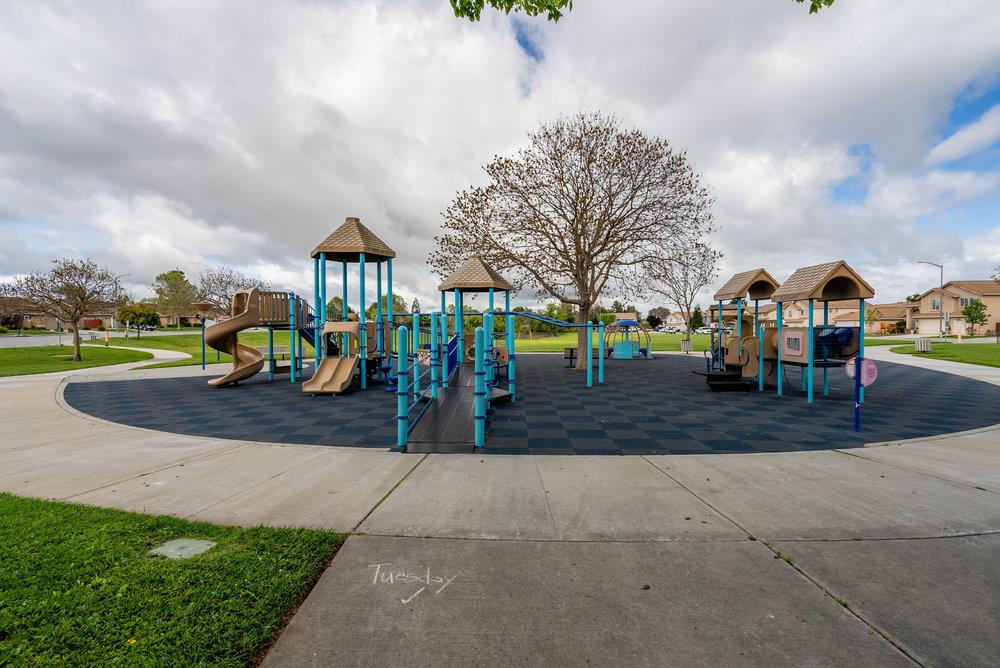 Detail Gallery Image 51 of 54 For 2181 Burlwood Dr, Hollister,  CA 95023 - 4 Beds | 2/1 Baths