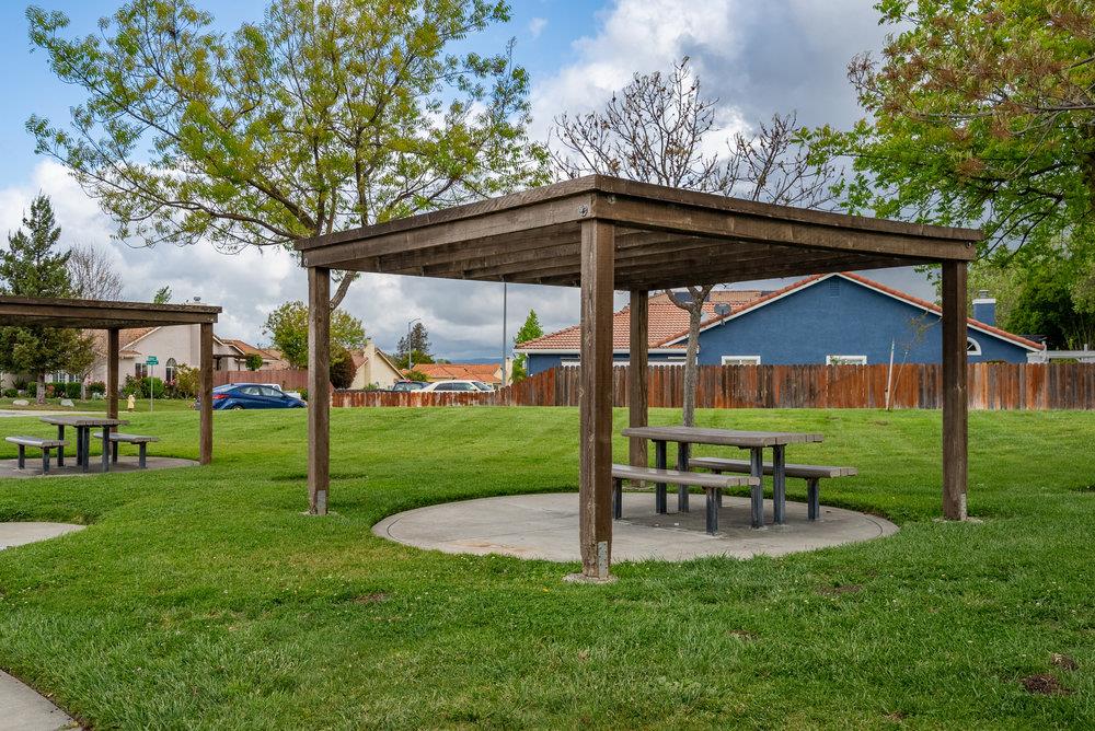 Detail Gallery Image 52 of 54 For 2181 Burlwood Dr, Hollister,  CA 95023 - 4 Beds | 2/1 Baths