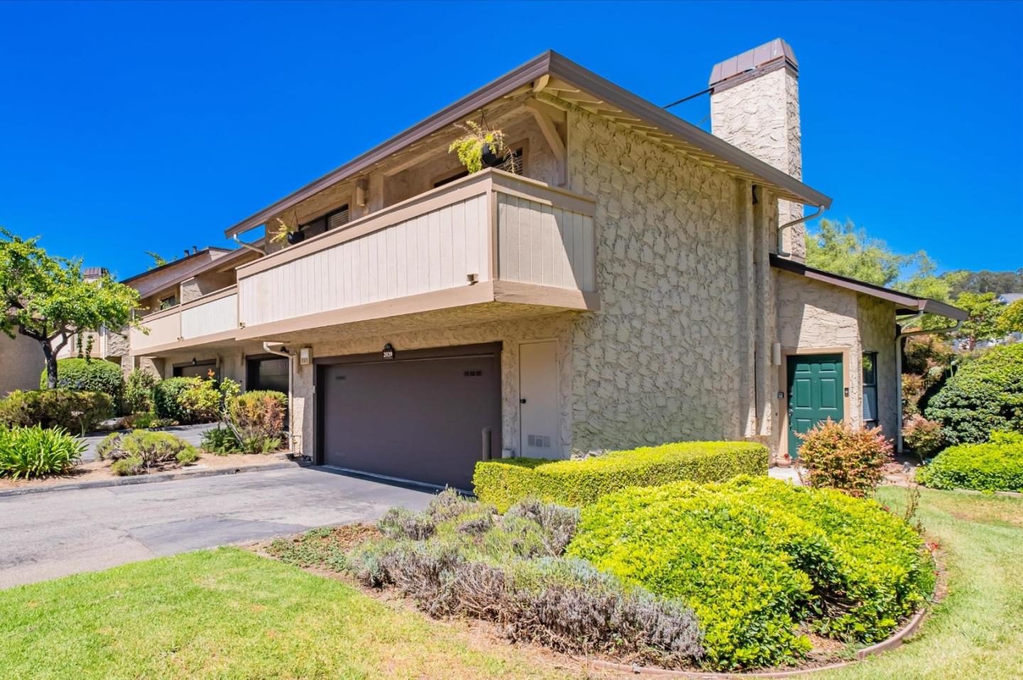 Detail Gallery Image 1 of 37 For 2929 Crocker Ct, Aptos,  CA 95003 - 2 Beds | 2 Baths