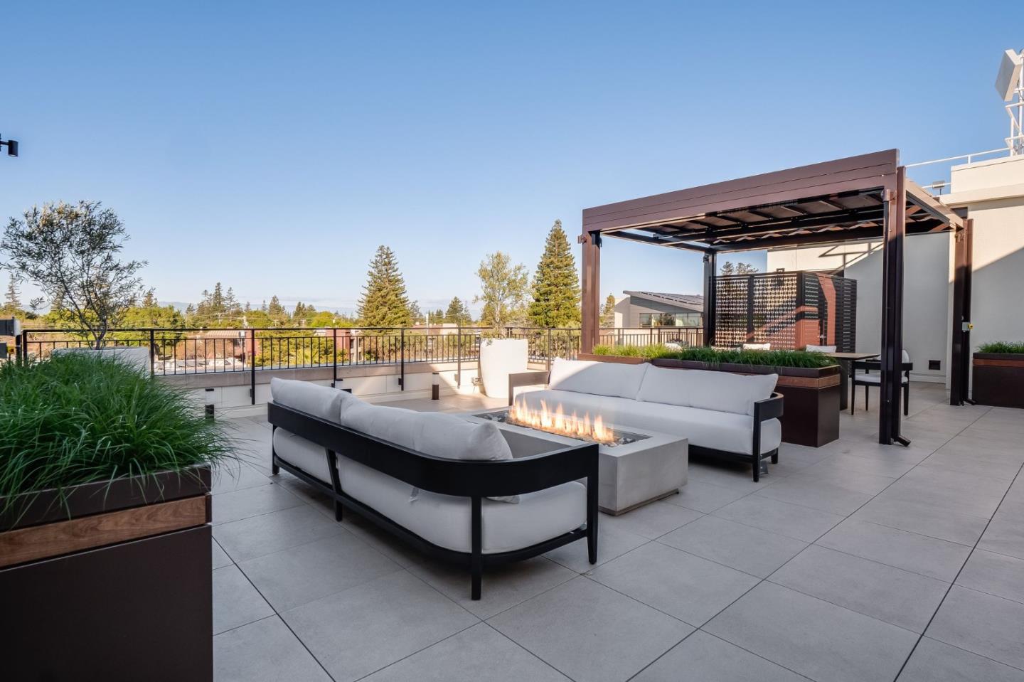 Detail Gallery Image 16 of 17 For 450 1st St #206,  Los Altos,  CA 94022 - 2 Beds | 2 Baths