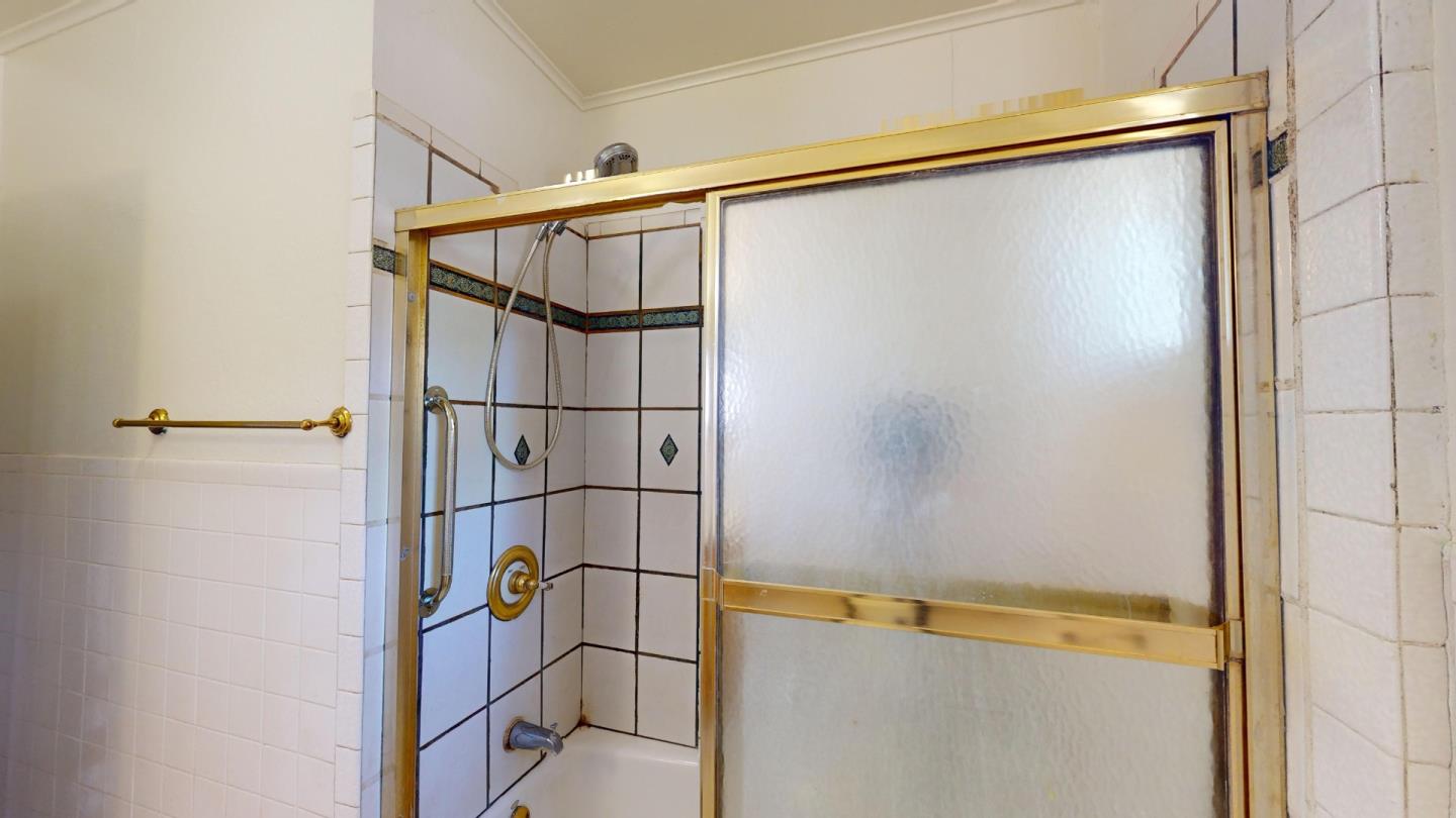 Detail Gallery Image 22 of 40 For 2289 Lincoln St, East Palo Alto,  CA 94303 - 4 Beds | 2 Baths