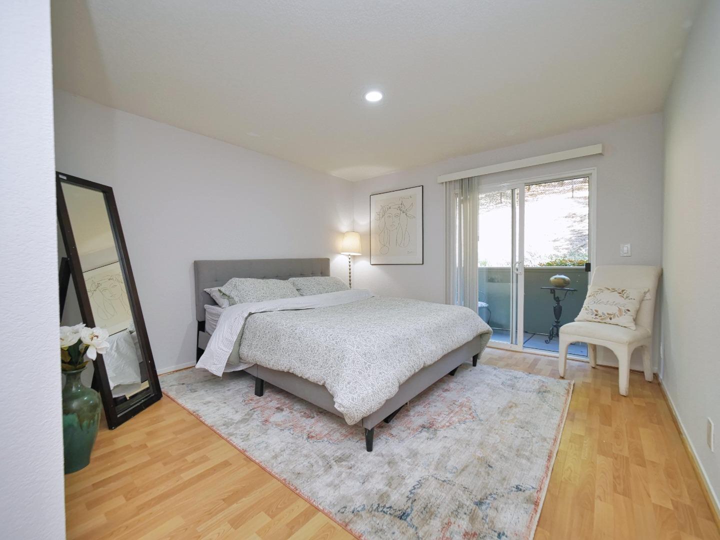 Detail Gallery Image 21 of 35 For 710 Canyon Oaks #C,  Oakland,  CA 94605 - 1 Beds | 1 Baths