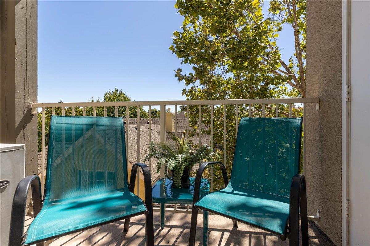 Detail Gallery Image 8 of 30 For 2255 Showers Dr #334,  Mountain View,  CA 94040 - 2 Beds | 2 Baths