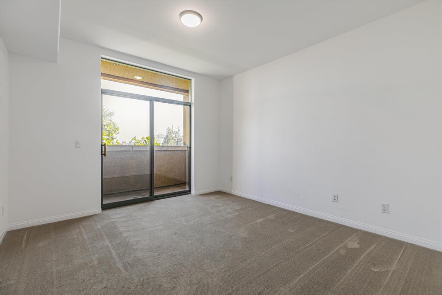 Detail Gallery Image 22 of 38 For 144 S 3rd St #521,  San Jose,  CA 95112 - 1 Beds | 1 Baths