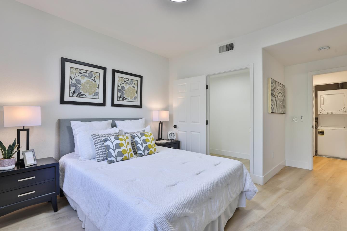 Detail Gallery Image 16 of 30 For 1310 Saddle Rack St #338,  San Jose,  CA 95126 - 1 Beds | 1 Baths