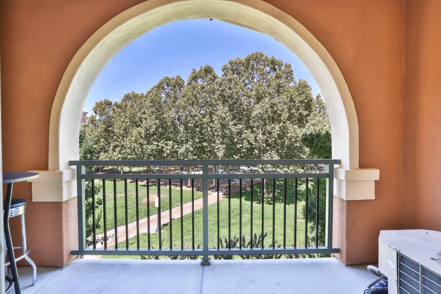 Detail Gallery Image 9 of 30 For 1310 Saddle Rack St #338,  San Jose,  CA 95126 - 1 Beds | 1 Baths