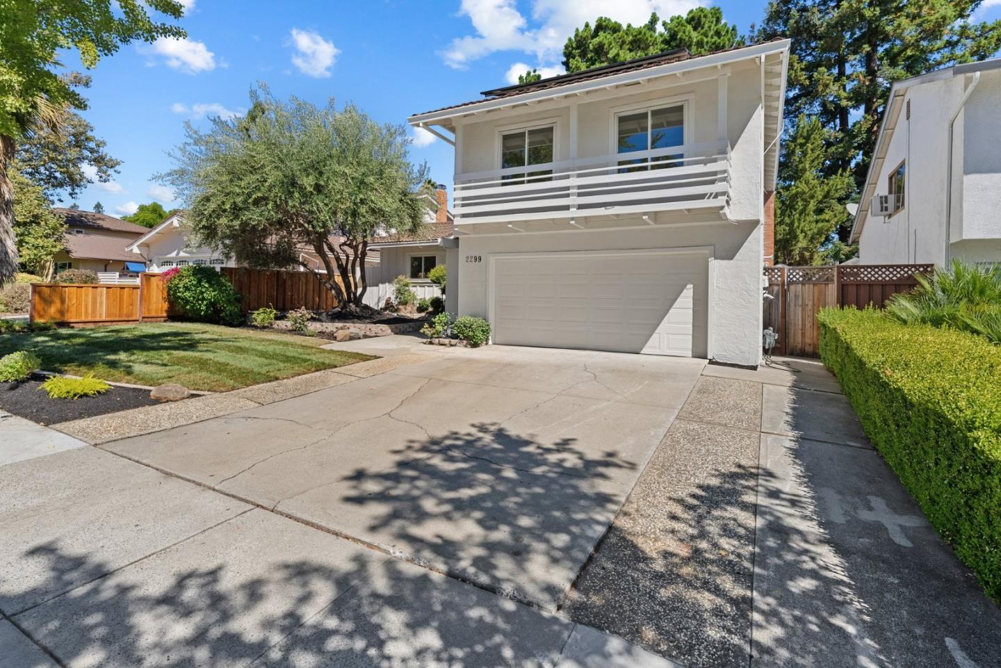 Detail Gallery Image 3 of 57 For 2299 Lemoyne Way, Campbell,  CA 95008 - 4 Beds | 2/1 Baths