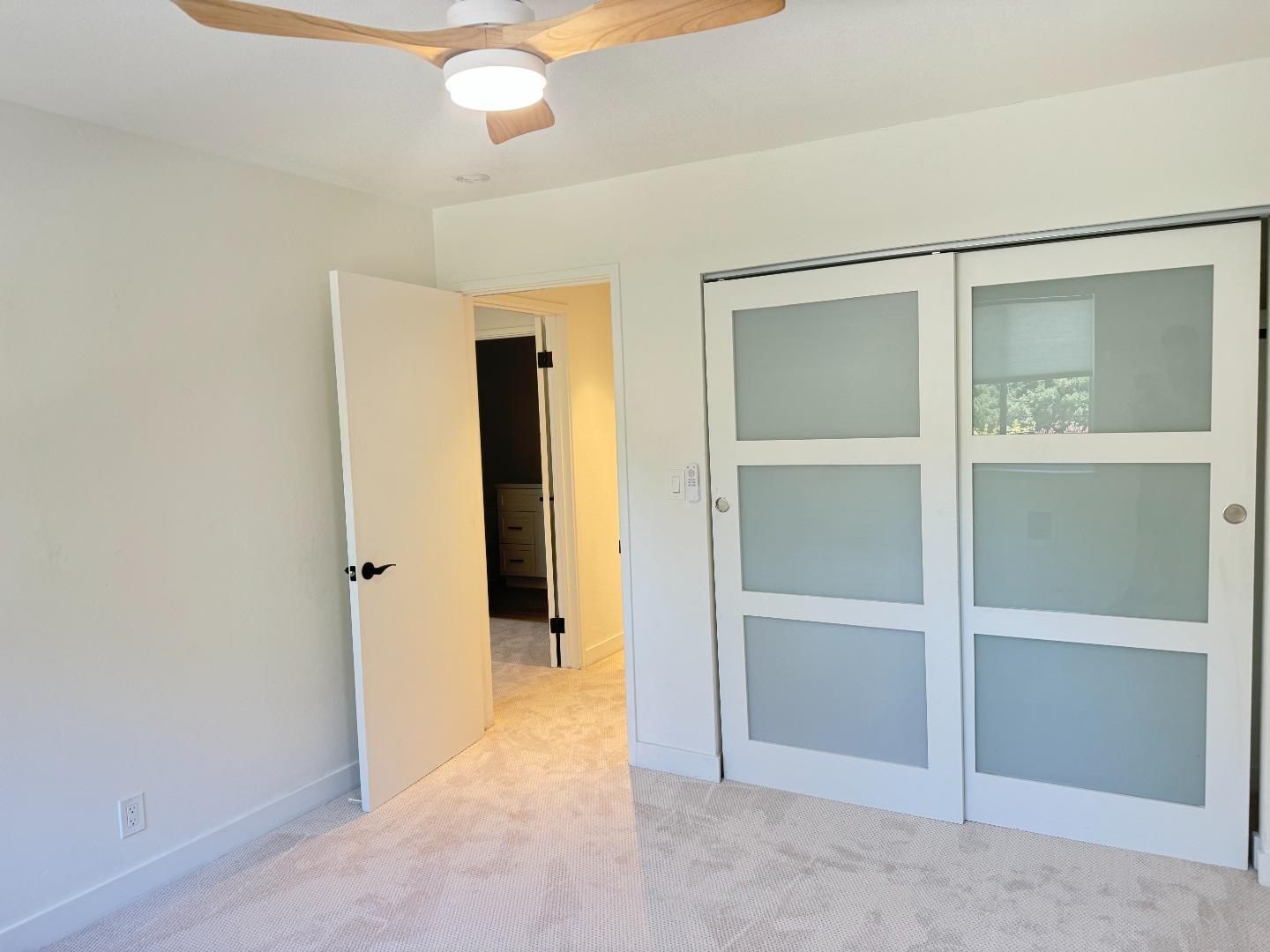 Detail Gallery Image 17 of 42 For 150 W Edith Ave #21,  Los Altos,  CA 94022 - 2 Beds | 2 Baths