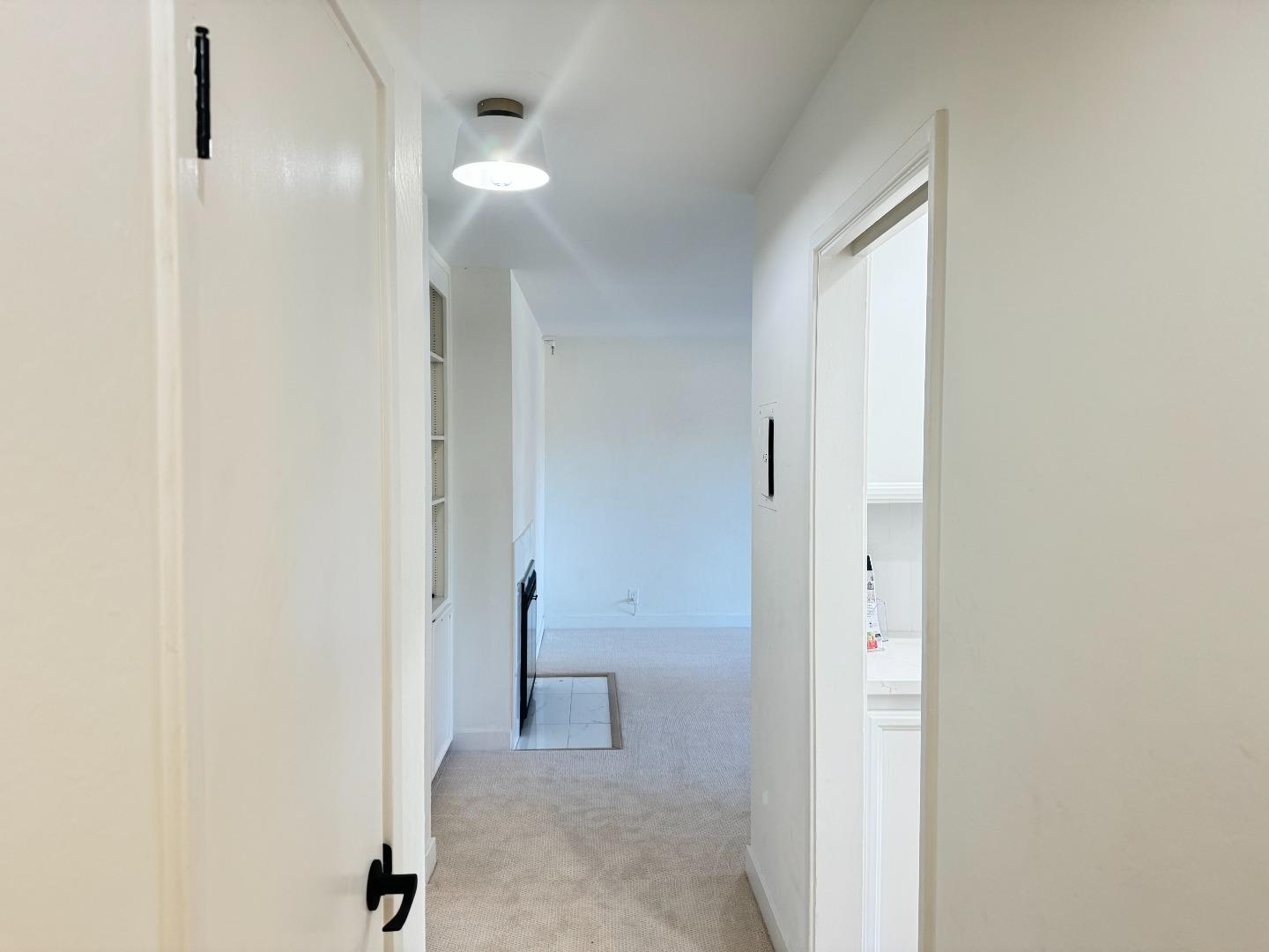 Detail Gallery Image 25 of 42 For 150 W Edith Ave #21,  Los Altos,  CA 94022 - 2 Beds | 2 Baths