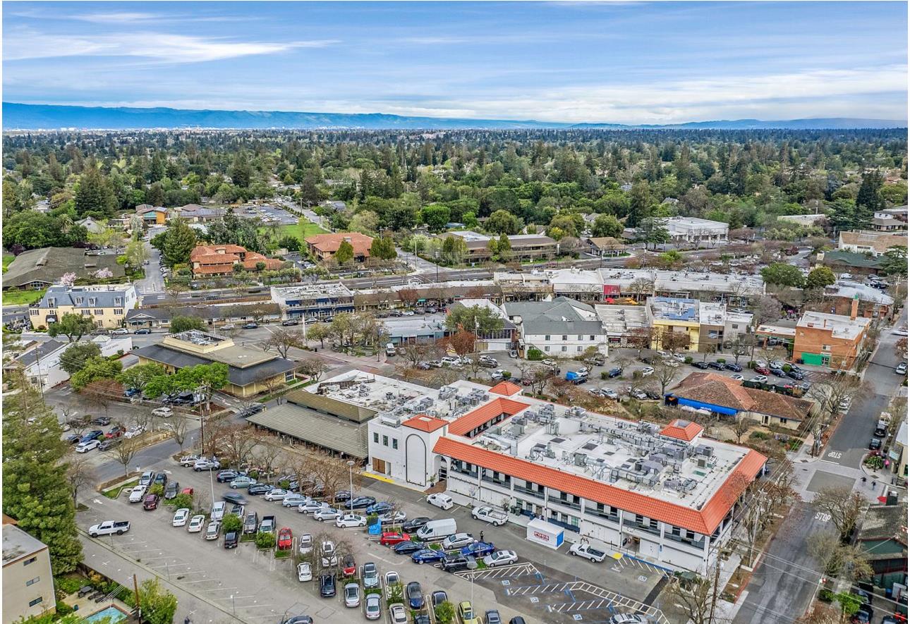 Detail Gallery Image 38 of 42 For 150 W Edith Ave #21,  Los Altos,  CA 94022 - 2 Beds | 2 Baths