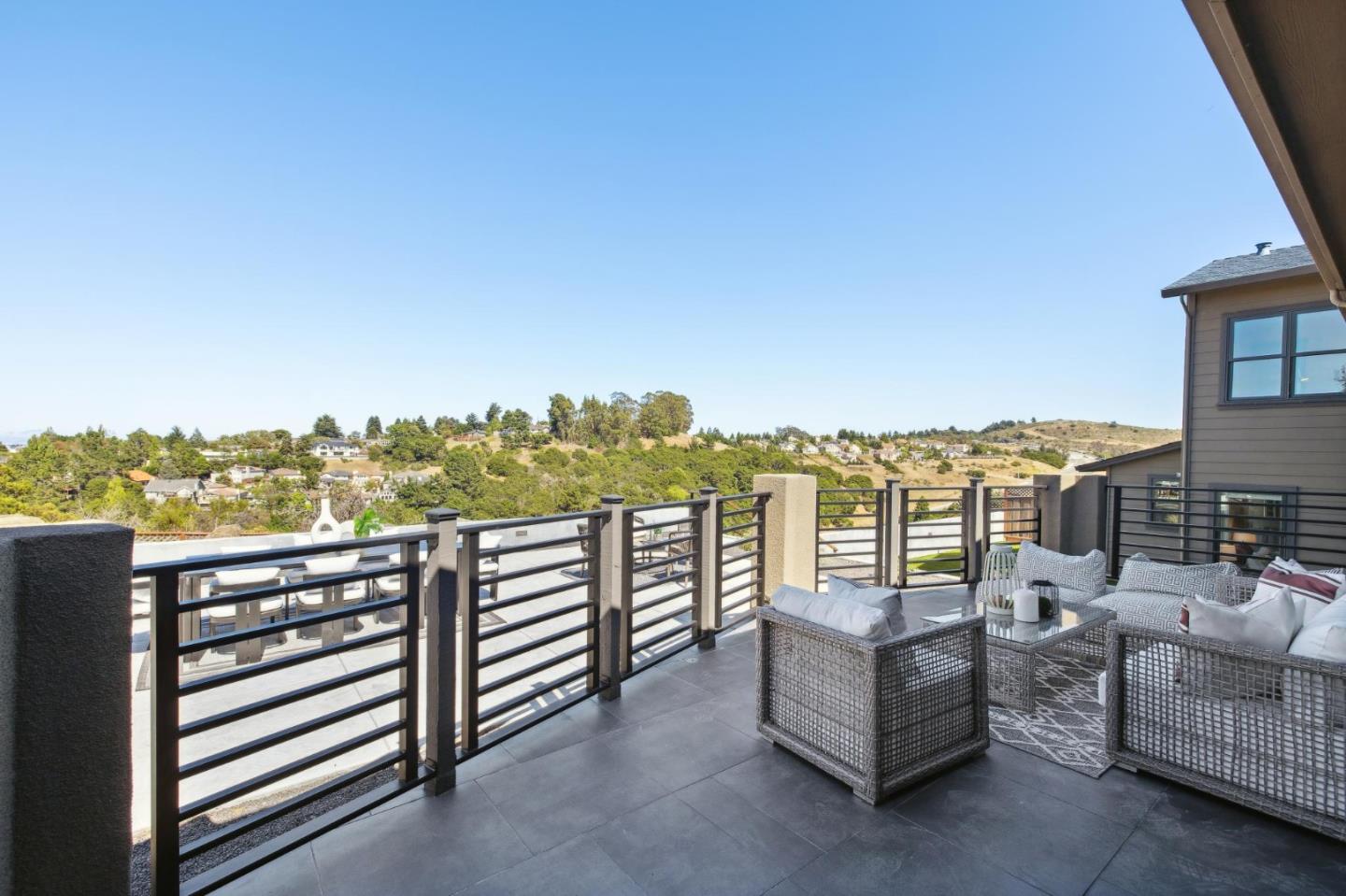 Detail Gallery Image 55 of 76 For 2184 Cobblehill Pl, San Mateo,  CA 94402 - 4 Beds | 3/1 Baths