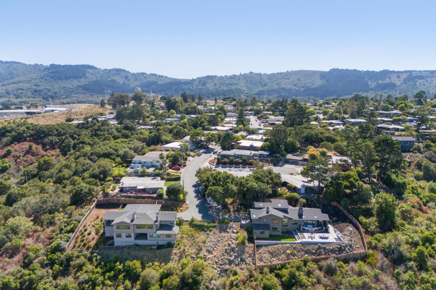 Detail Gallery Image 73 of 76 For 2184 Cobblehill Pl, San Mateo,  CA 94402 - 4 Beds | 3/1 Baths