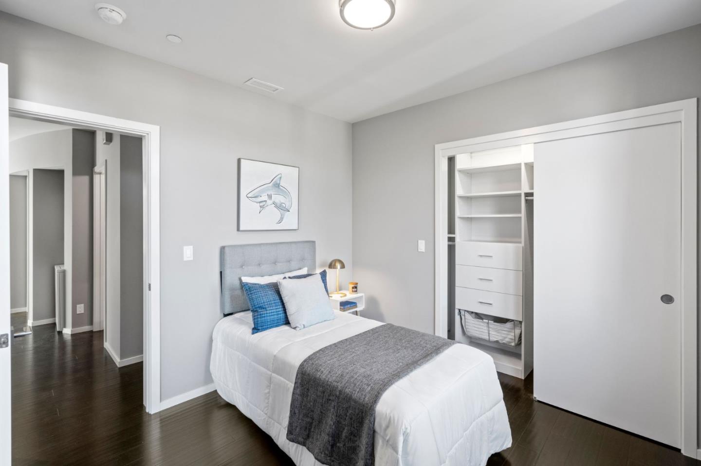 Detail Gallery Image 33 of 58 For 1536 Cherry St #D,  San Carlos,  CA 94070 - 3 Beds | 2/1 Baths