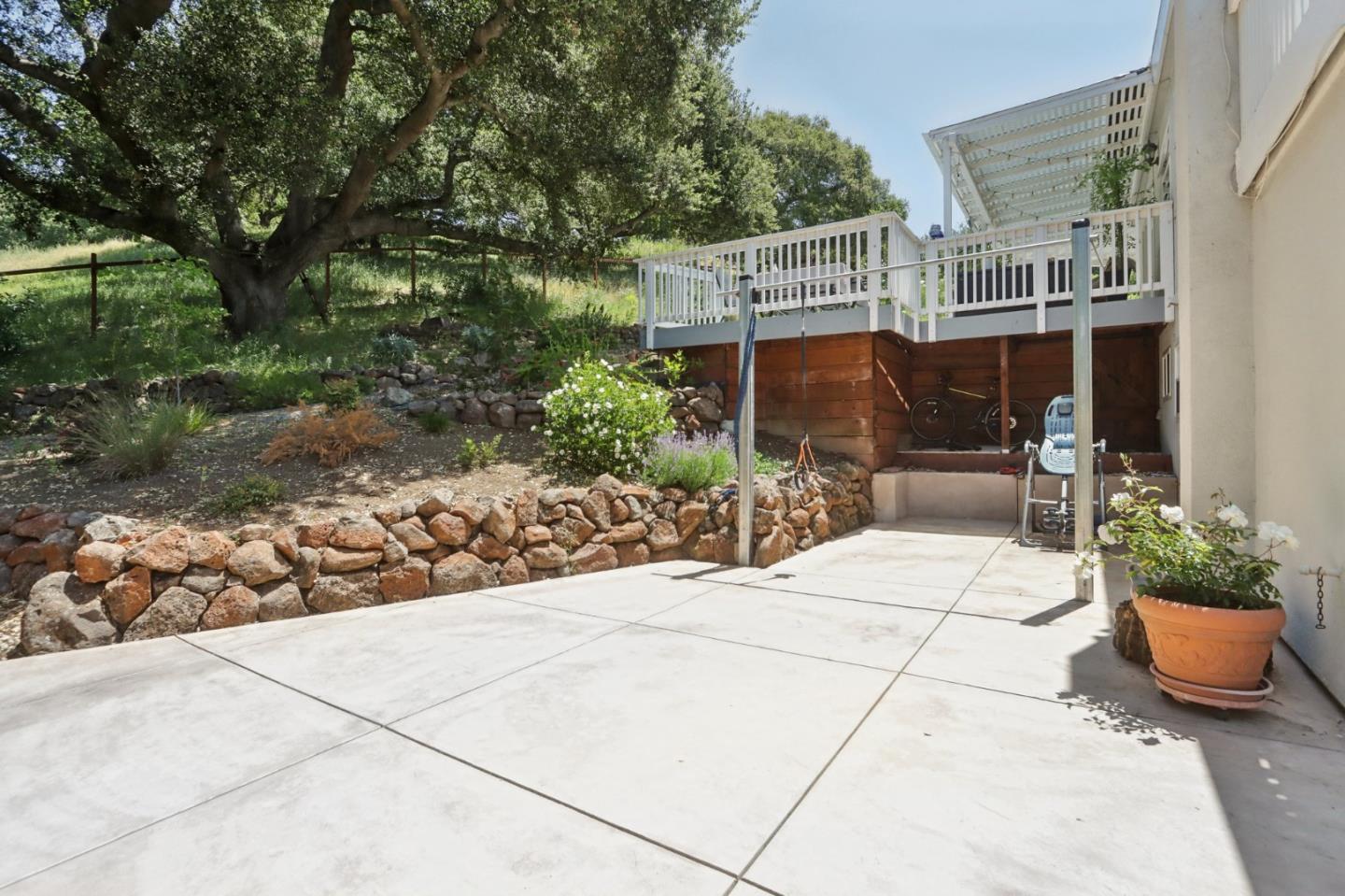 Detail Gallery Image 47 of 78 For 2950 Bent Oak Ln, Morgan Hill,  CA 95037 - 3 Beds | 2 Baths