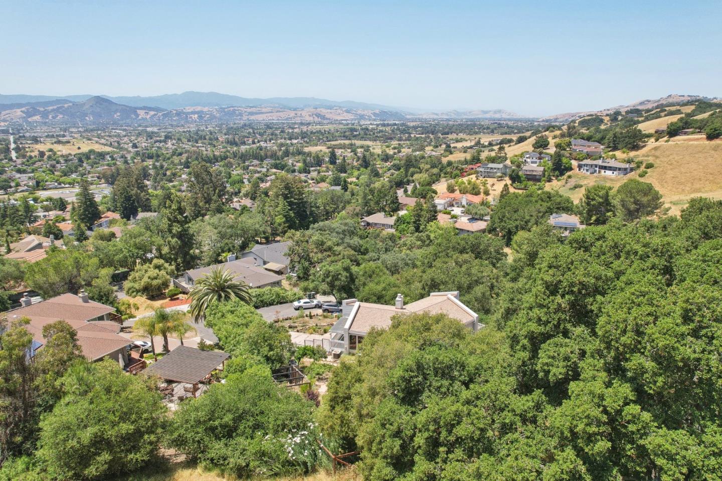 Detail Gallery Image 74 of 78 For 2950 Bent Oak Ln, Morgan Hill,  CA 95037 - 3 Beds | 2 Baths