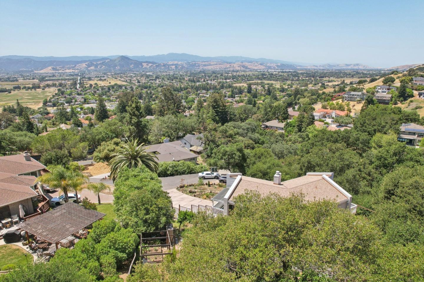 Detail Gallery Image 75 of 78 For 2950 Bent Oak Ln, Morgan Hill,  CA 95037 - 3 Beds | 2 Baths