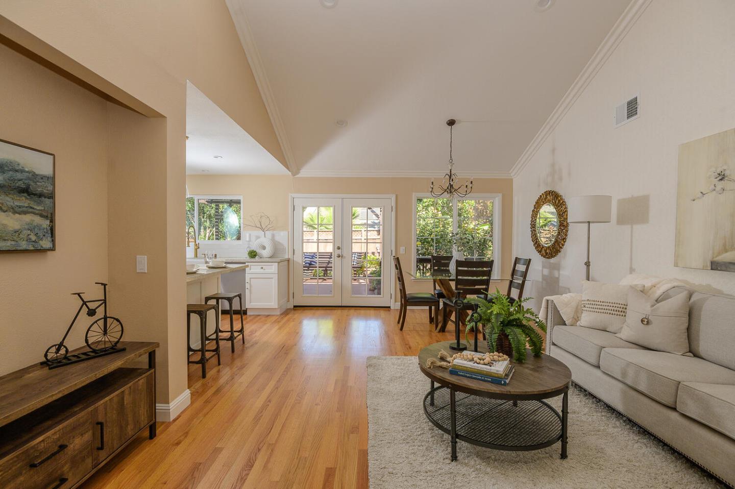 Detail Gallery Image 6 of 30 For 6416 Hesket Ct, San Jose,  CA 95123 - 4 Beds | 2 Baths