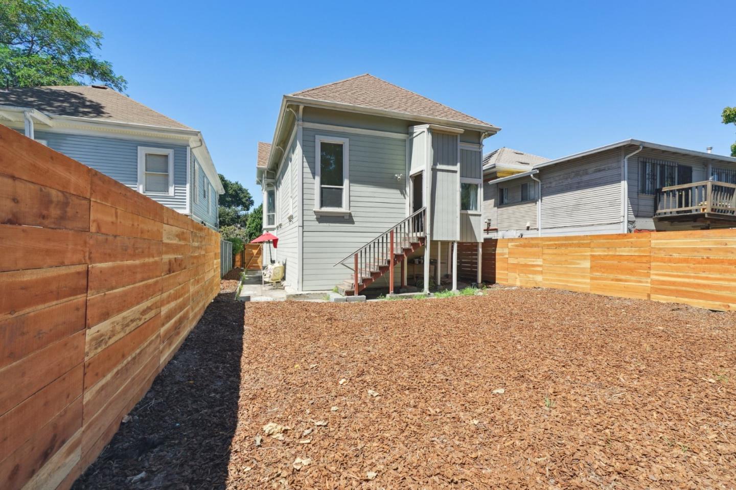 1218 Adeline Street, Oakland, California 94607, 4 Bedrooms Bedrooms, ,2 BathroomsBathrooms,Residential Lease,For Rent,1218 Adeline Street,ML81977796