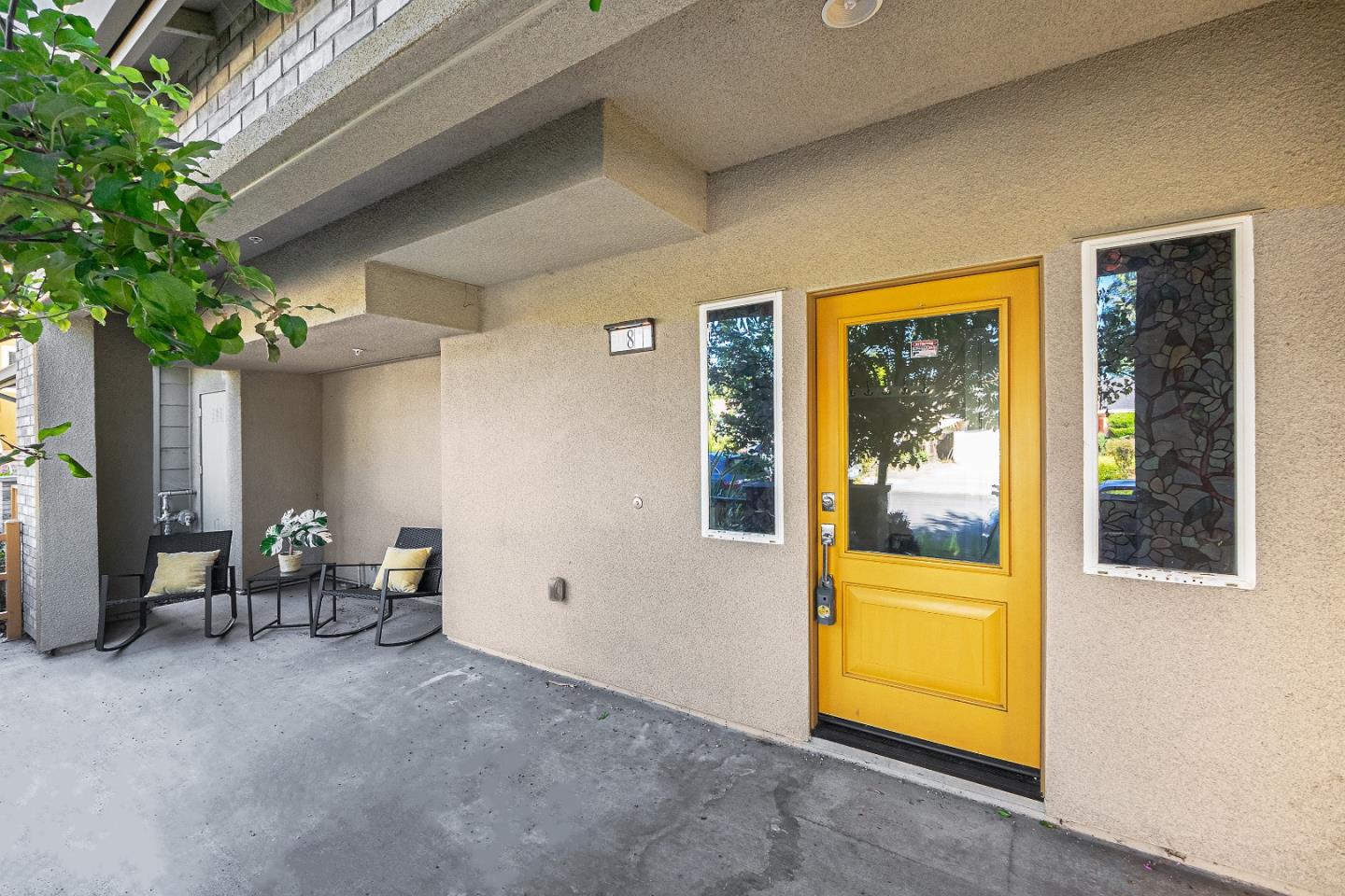 Detail Gallery Image 5 of 38 For 2418 Stearman Ln #8,  San Jose,  CA 95132 - 3 Beds | 2/1 Baths