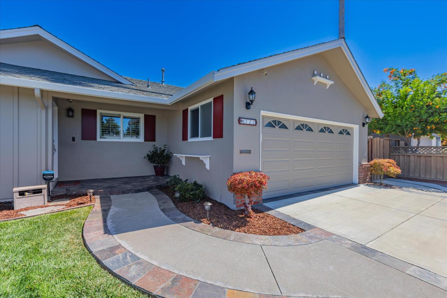 Detail Gallery Image 4 of 50 For 1722 Villarita Dr, Campbell,  CA 95008 - 3 Beds | 2 Baths