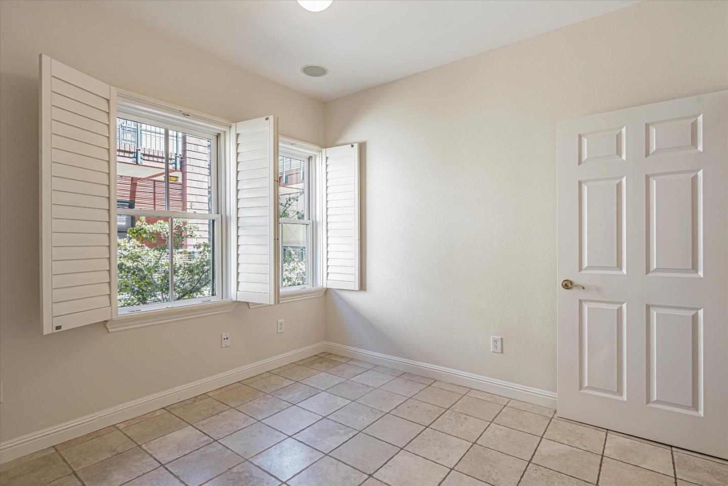 Detail Gallery Image 25 of 40 For 435 Sheridan Ave #203,  Palo Alto,  CA 94306 - 3 Beds | 2 Baths